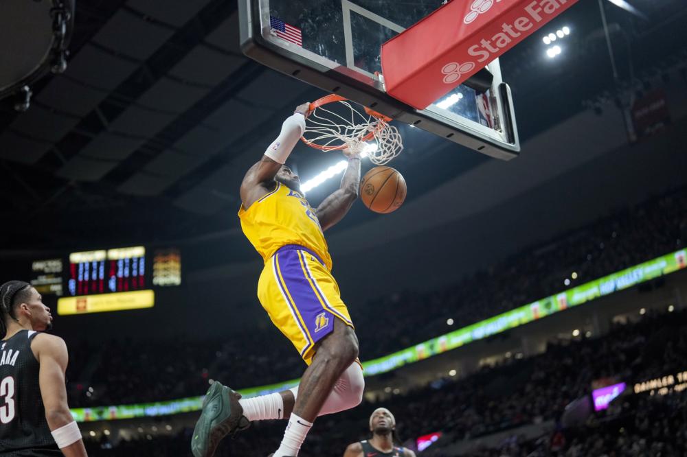 果断出手并 果断出手并