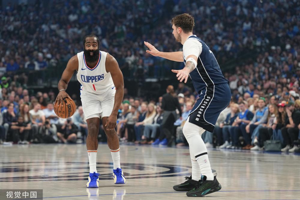 东契奇在训 东契奇在训