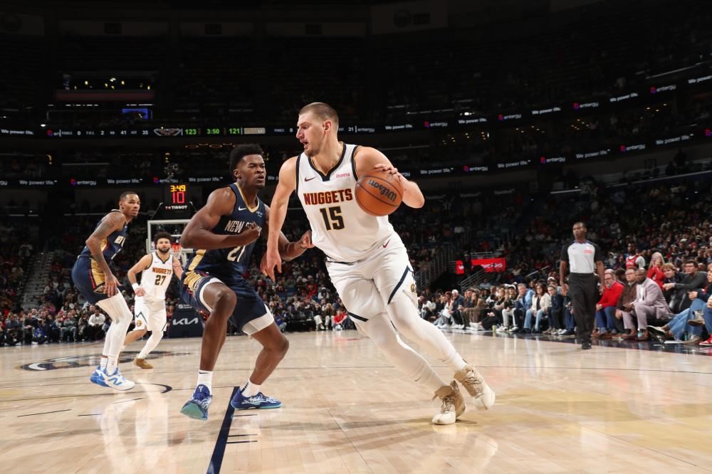 相较于太阳 相较于太阳