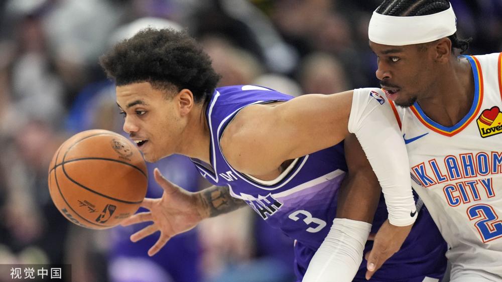 机并抓住了 机并抓住了